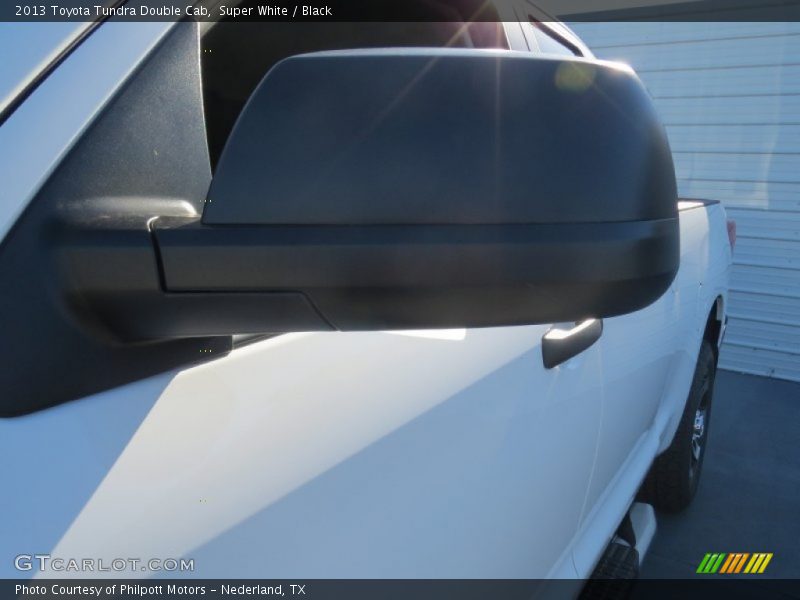Super White / Black 2013 Toyota Tundra Double Cab