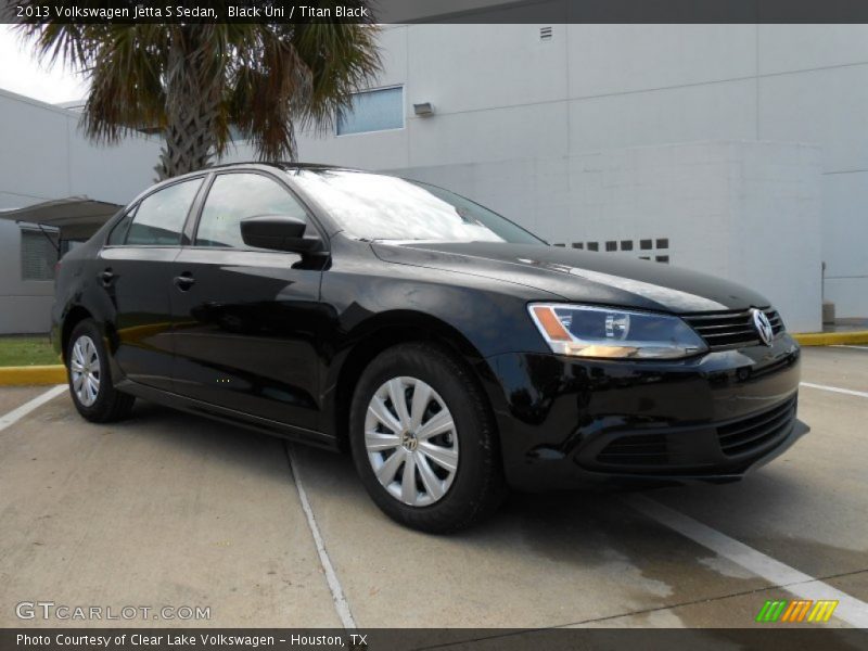 Black Uni / Titan Black 2013 Volkswagen Jetta S Sedan