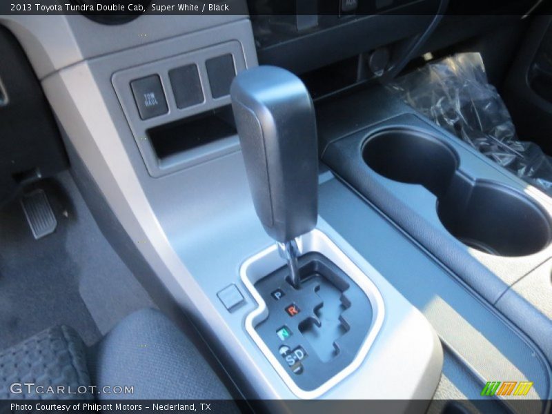 Super White / Black 2013 Toyota Tundra Double Cab
