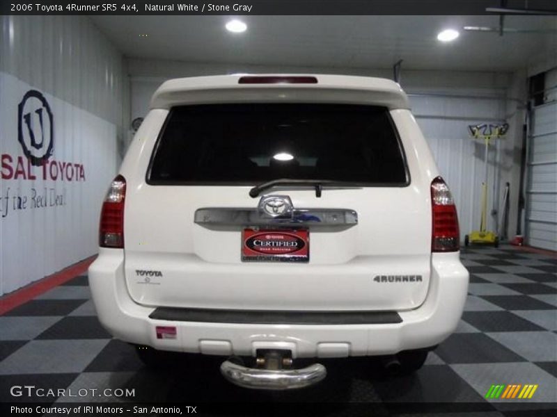 Natural White / Stone Gray 2006 Toyota 4Runner SR5 4x4