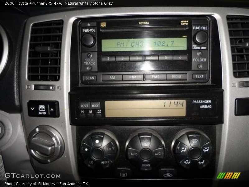Natural White / Stone Gray 2006 Toyota 4Runner SR5 4x4