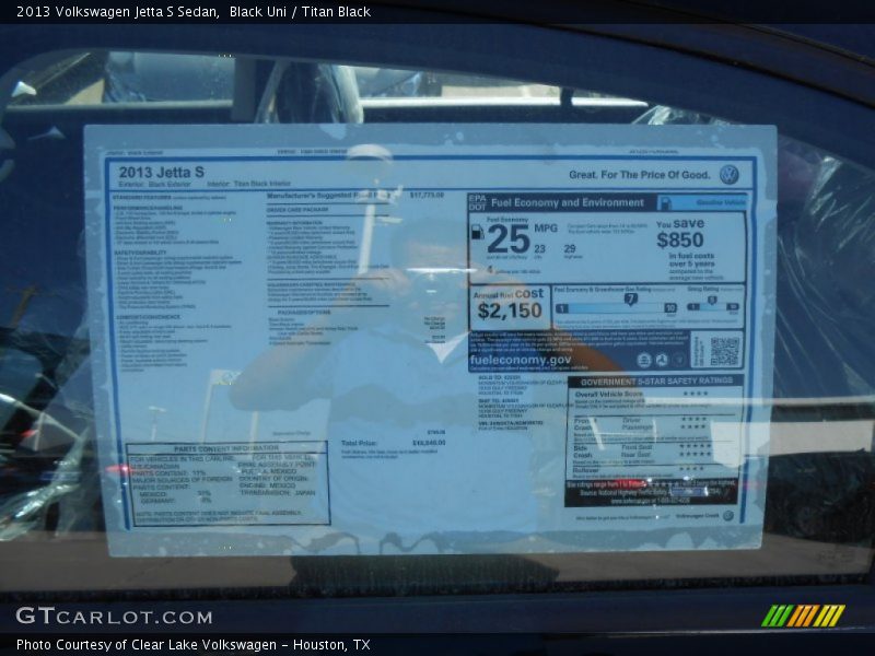 Black Uni / Titan Black 2013 Volkswagen Jetta S Sedan