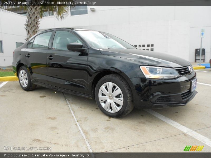 Black Uni / Cornsilk Beige 2013 Volkswagen Jetta SE Sedan