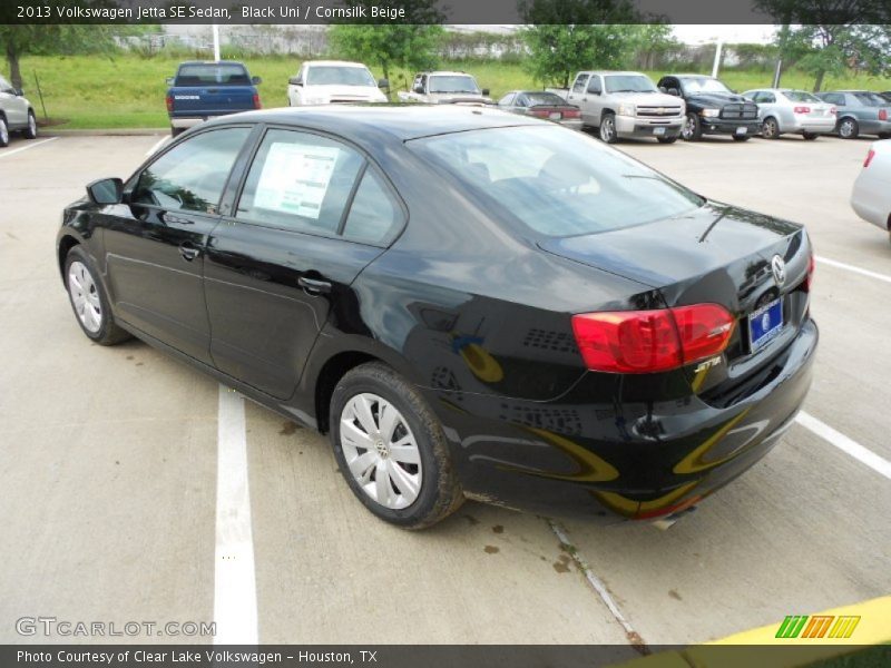 Black Uni / Cornsilk Beige 2013 Volkswagen Jetta SE Sedan