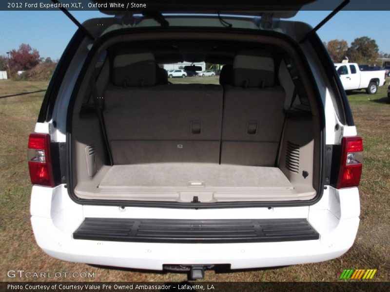 Oxford White / Stone 2012 Ford Expedition XLT