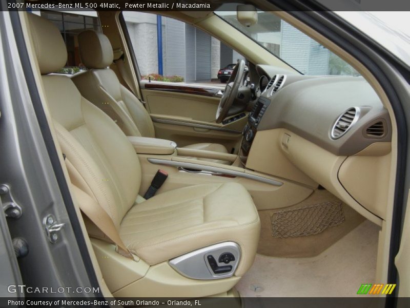 Pewter Metallic / Macadamia 2007 Mercedes-Benz ML 500 4Matic