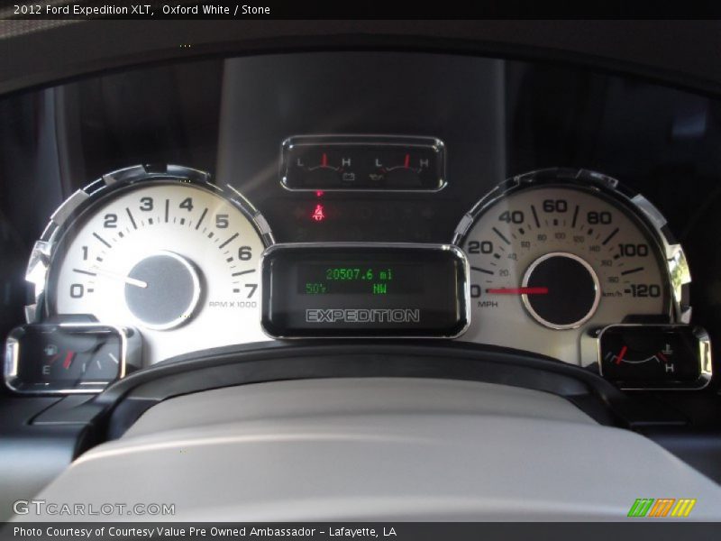 Oxford White / Stone 2012 Ford Expedition XLT