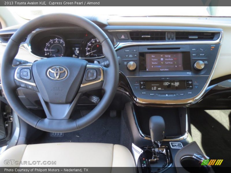 Cypress Green Pearl / Almond 2013 Toyota Avalon XLE