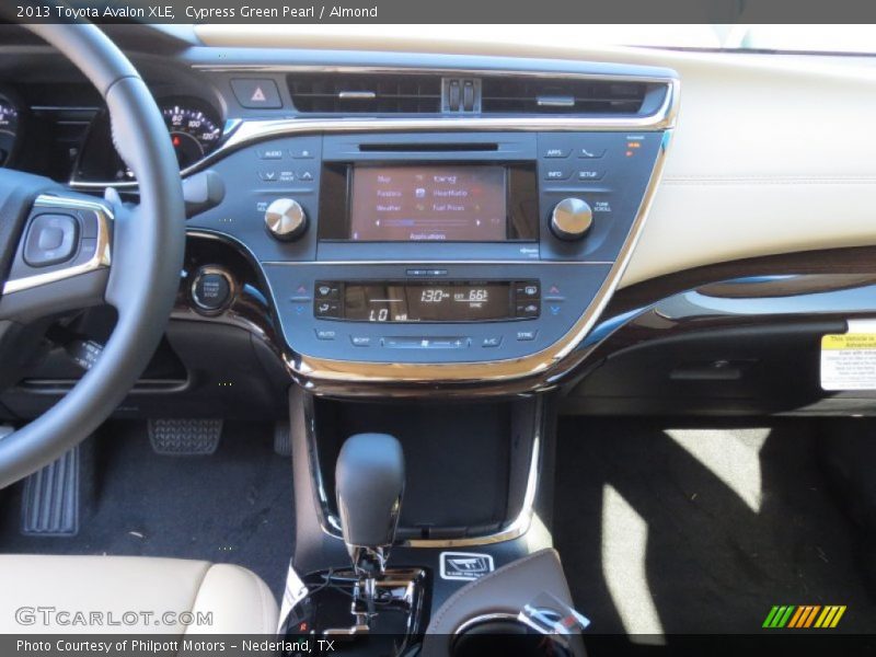 Cypress Green Pearl / Almond 2013 Toyota Avalon XLE
