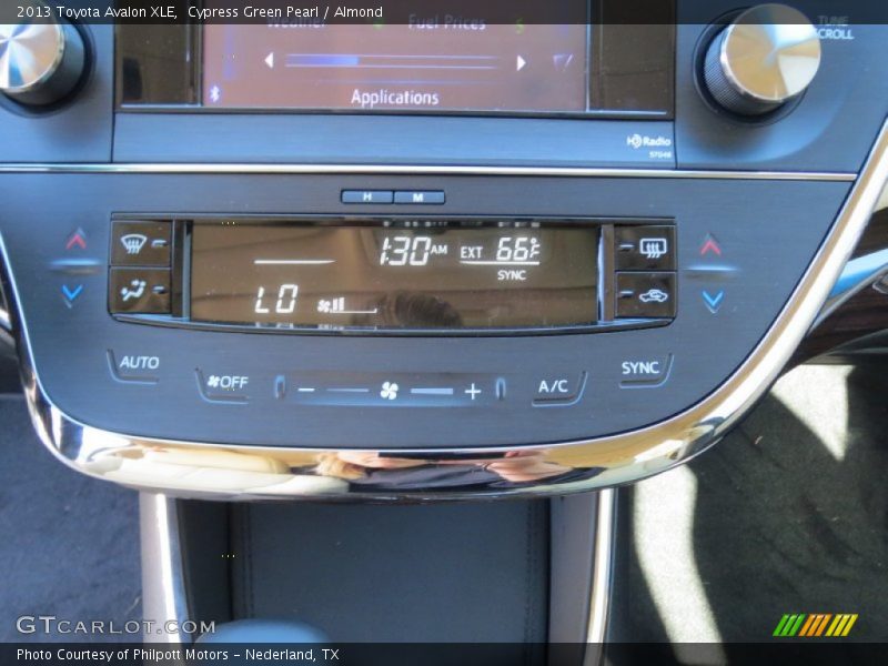 Cypress Green Pearl / Almond 2013 Toyota Avalon XLE