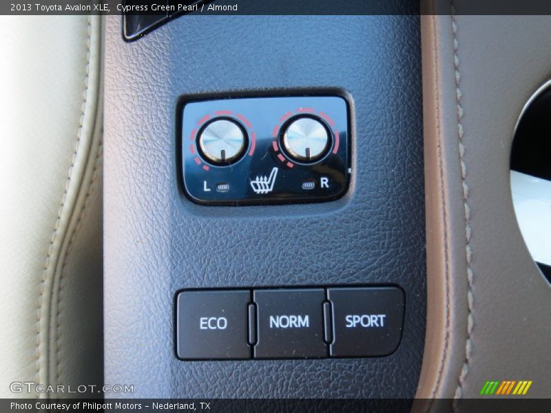 Cypress Green Pearl / Almond 2013 Toyota Avalon XLE
