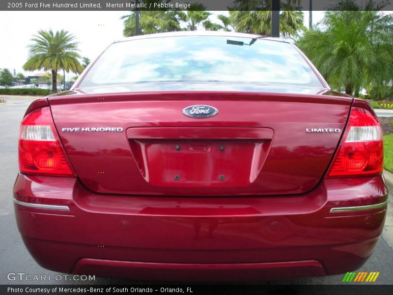 Merlot Metallic / Pebble Beige 2005 Ford Five Hundred Limited