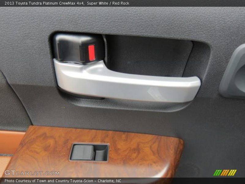 Super White / Red Rock 2013 Toyota Tundra Platinum CrewMax 4x4