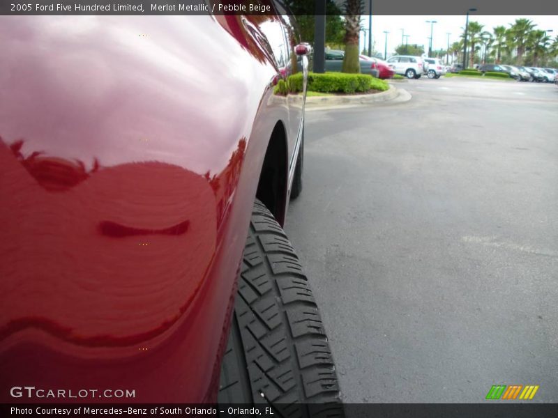 Merlot Metallic / Pebble Beige 2005 Ford Five Hundred Limited