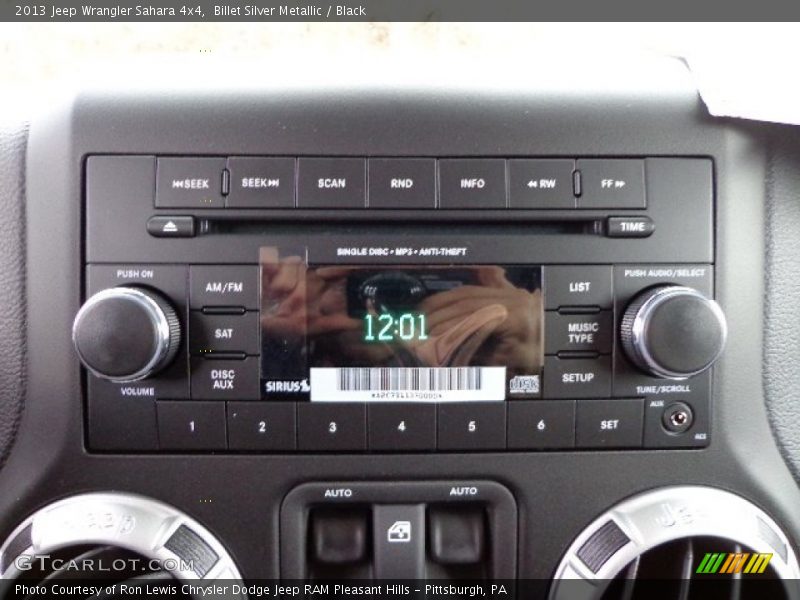 Audio System of 2013 Wrangler Sahara 4x4