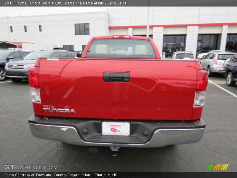 Barcelona Red Metallic / Sand Beige 2013 Toyota Tundra Double Cab
