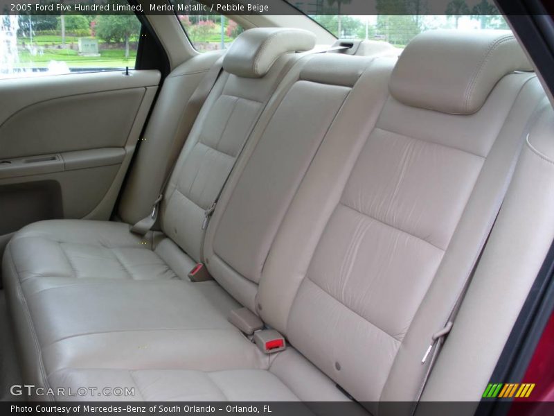 Merlot Metallic / Pebble Beige 2005 Ford Five Hundred Limited