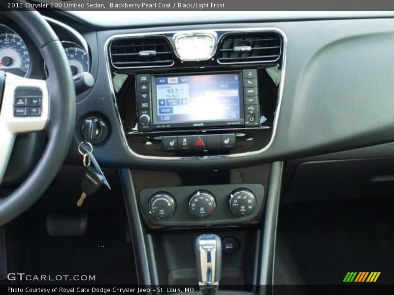 Blackberry Pearl Coat / Black/Light Frost 2012 Chrysler 200 Limited Sedan