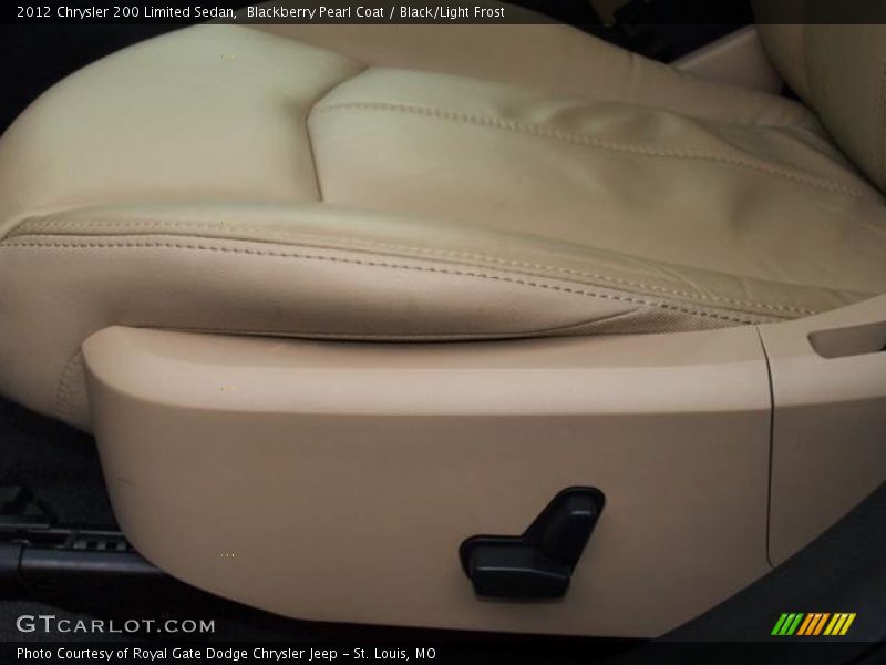 Blackberry Pearl Coat / Black/Light Frost 2012 Chrysler 200 Limited Sedan