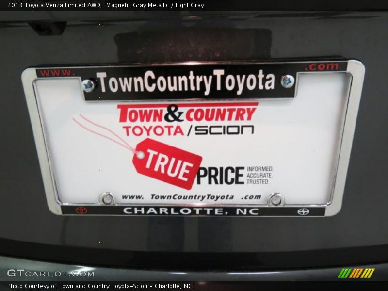 Magnetic Gray Metallic / Light Gray 2013 Toyota Venza Limited AWD