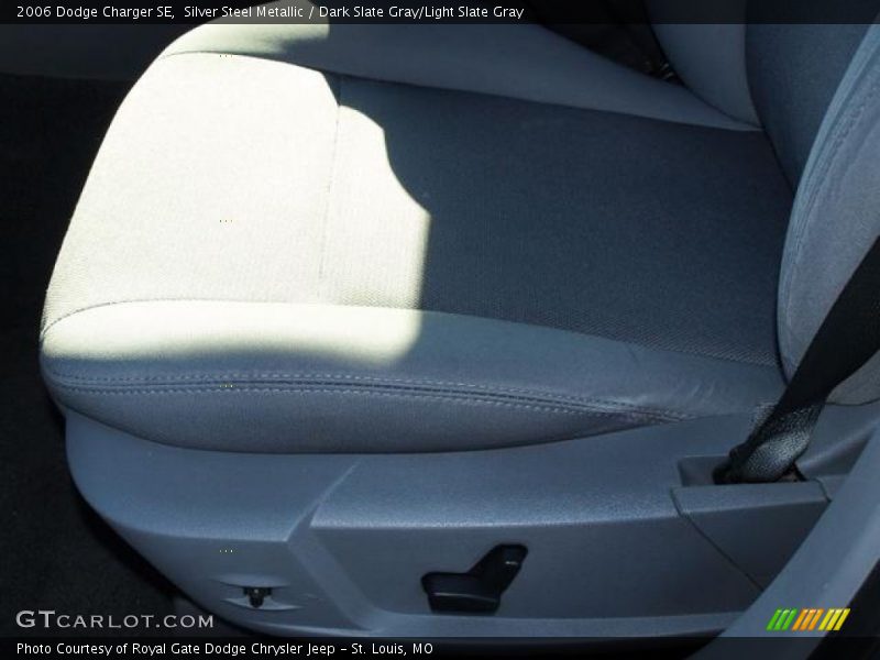 Silver Steel Metallic / Dark Slate Gray/Light Slate Gray 2006 Dodge Charger SE