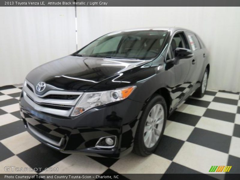 Attitude Black Metallic / Light Gray 2013 Toyota Venza LE