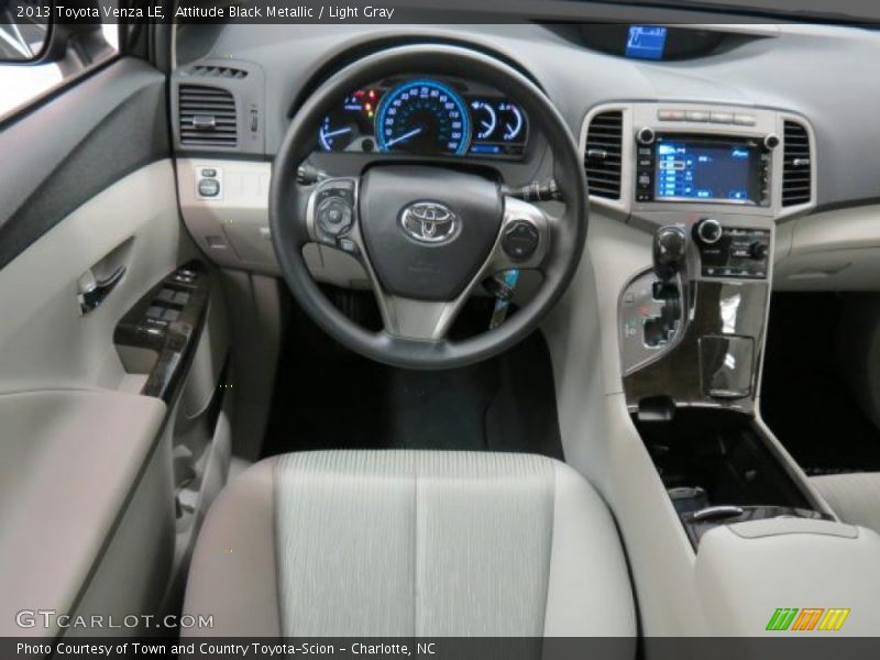Attitude Black Metallic / Light Gray 2013 Toyota Venza LE