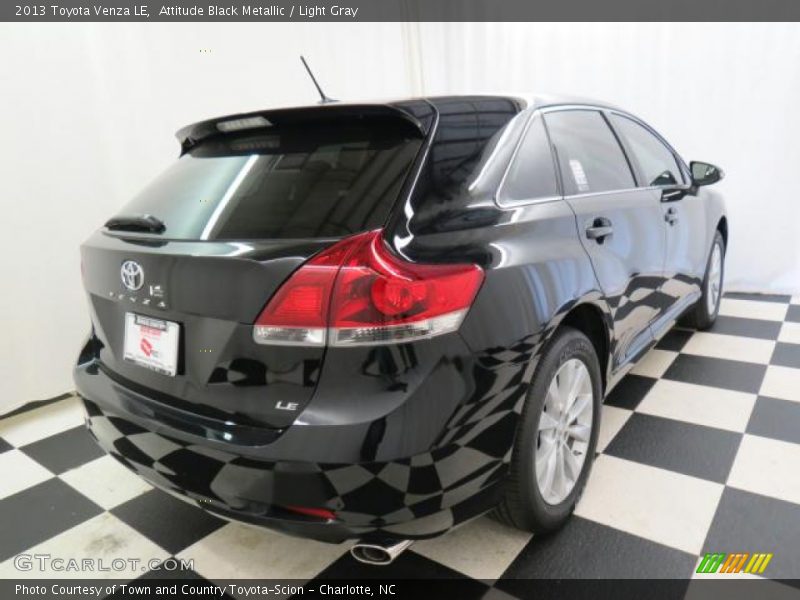 Attitude Black Metallic / Light Gray 2013 Toyota Venza LE