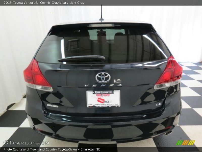 Cosmic Gray Mica / Light Gray 2013 Toyota Venza LE