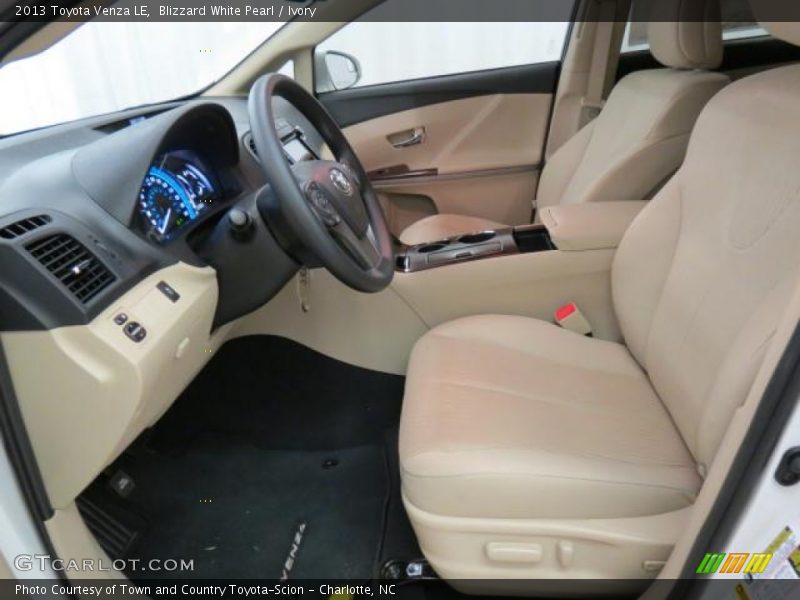 Blizzard White Pearl / Ivory 2013 Toyota Venza LE