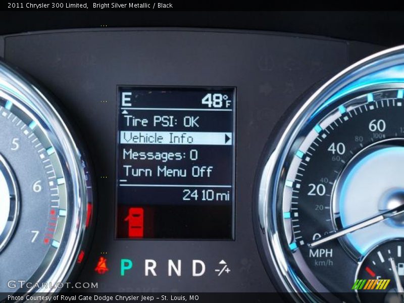 Bright Silver Metallic / Black 2011 Chrysler 300 Limited