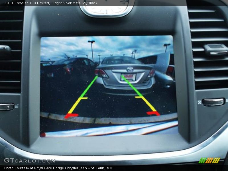 Bright Silver Metallic / Black 2011 Chrysler 300 Limited