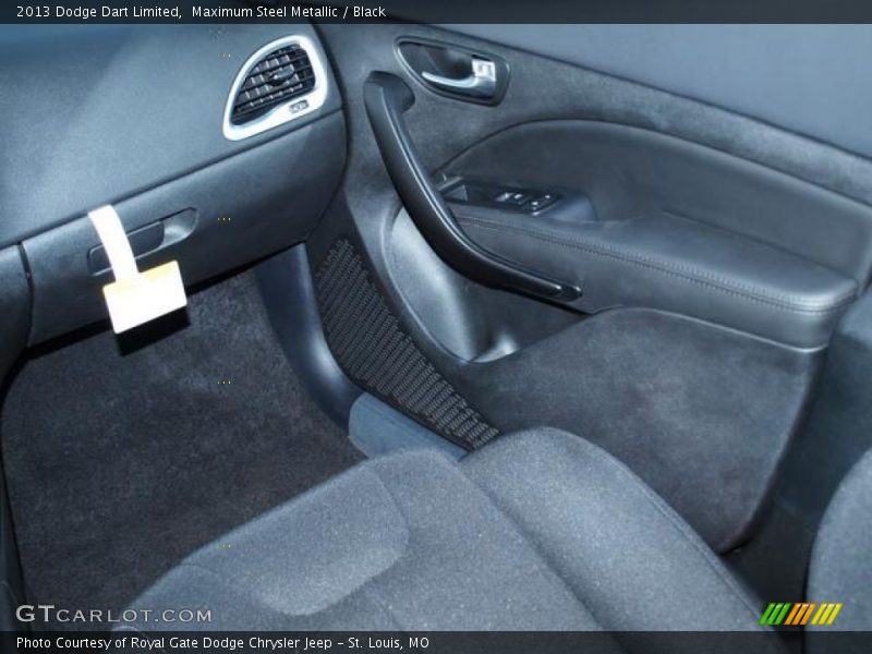 Maximum Steel Metallic / Black 2013 Dodge Dart Limited
