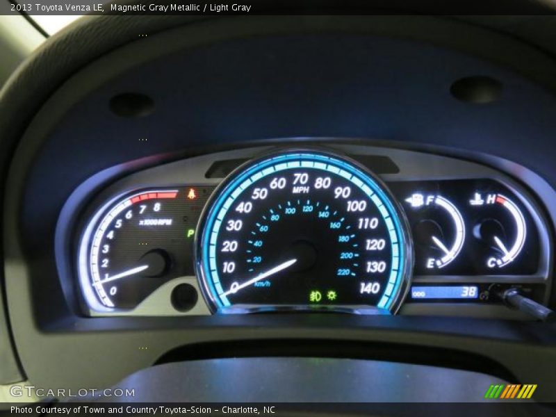 Magnetic Gray Metallic / Light Gray 2013 Toyota Venza LE