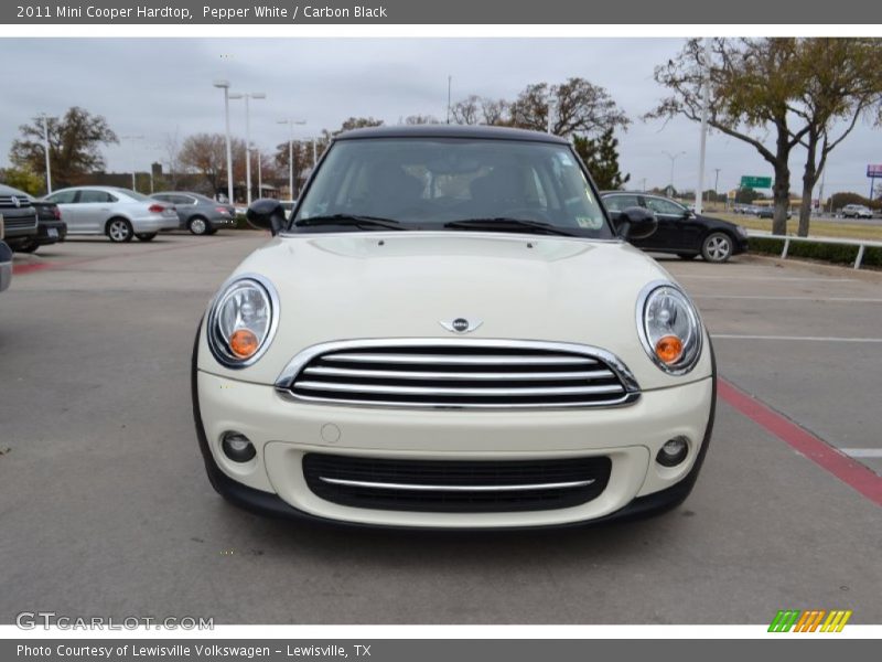 Pepper White / Carbon Black 2011 Mini Cooper Hardtop