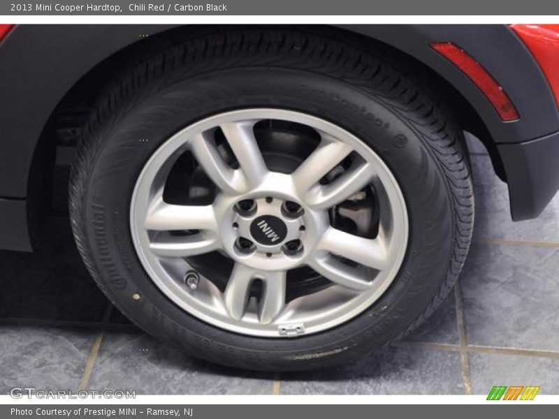 Chili Red / Carbon Black 2013 Mini Cooper Hardtop