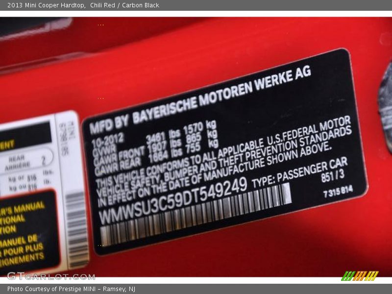 Chili Red / Carbon Black 2013 Mini Cooper Hardtop
