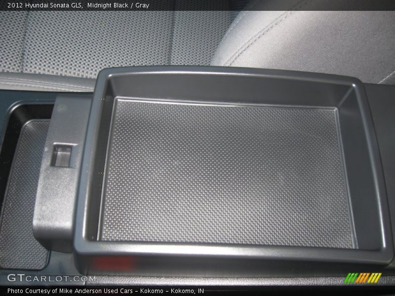 Midnight Black / Gray 2012 Hyundai Sonata GLS