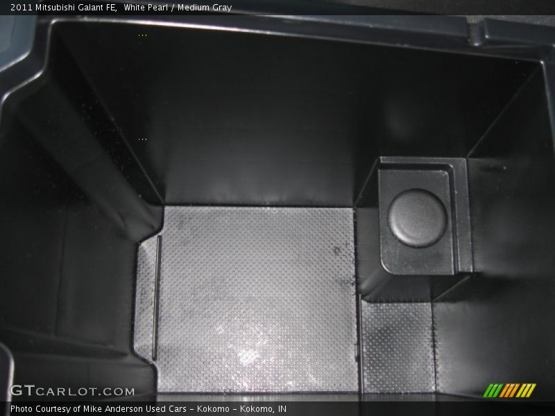 White Pearl / Medium Gray 2011 Mitsubishi Galant FE