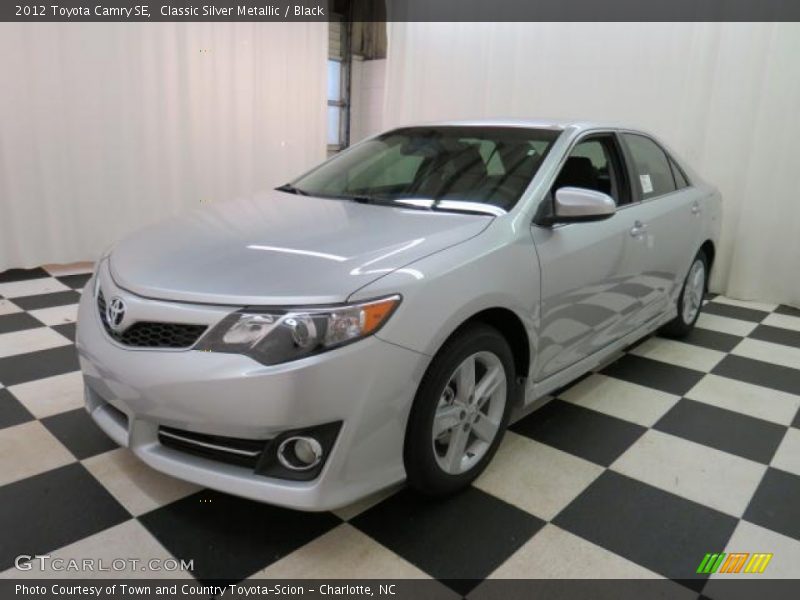 Classic Silver Metallic / Black 2012 Toyota Camry SE