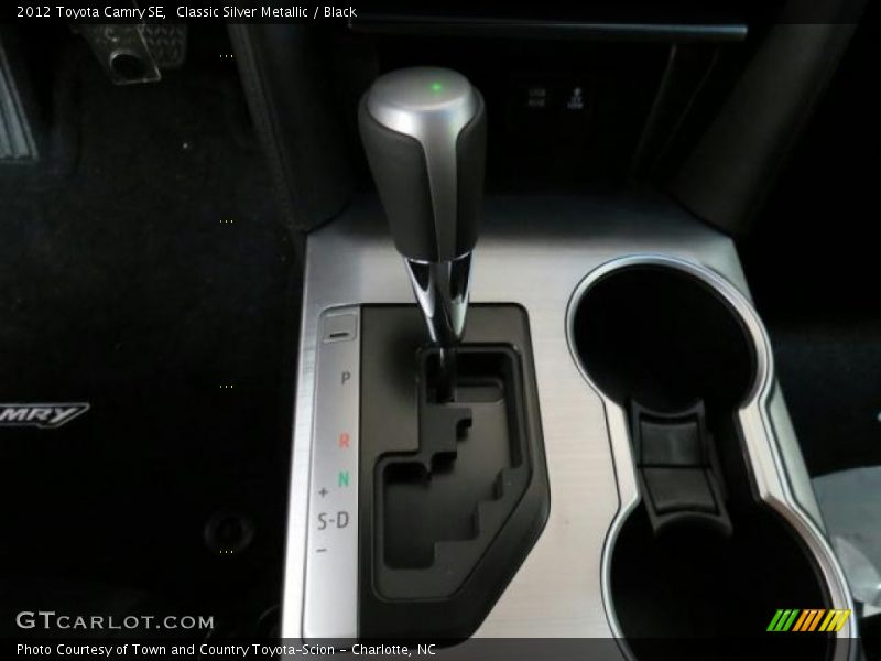 Classic Silver Metallic / Black 2012 Toyota Camry SE