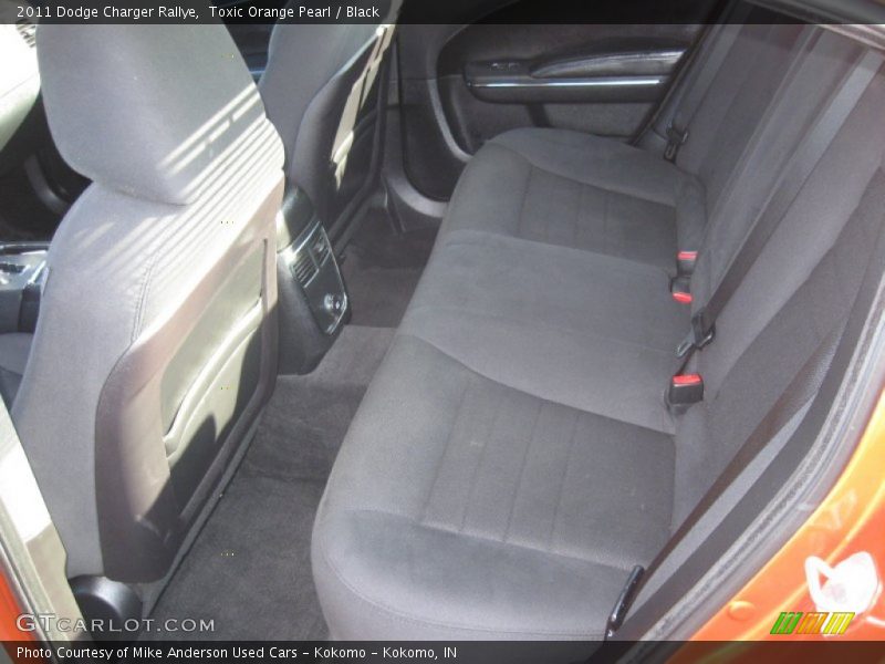 Toxic Orange Pearl / Black 2011 Dodge Charger Rallye