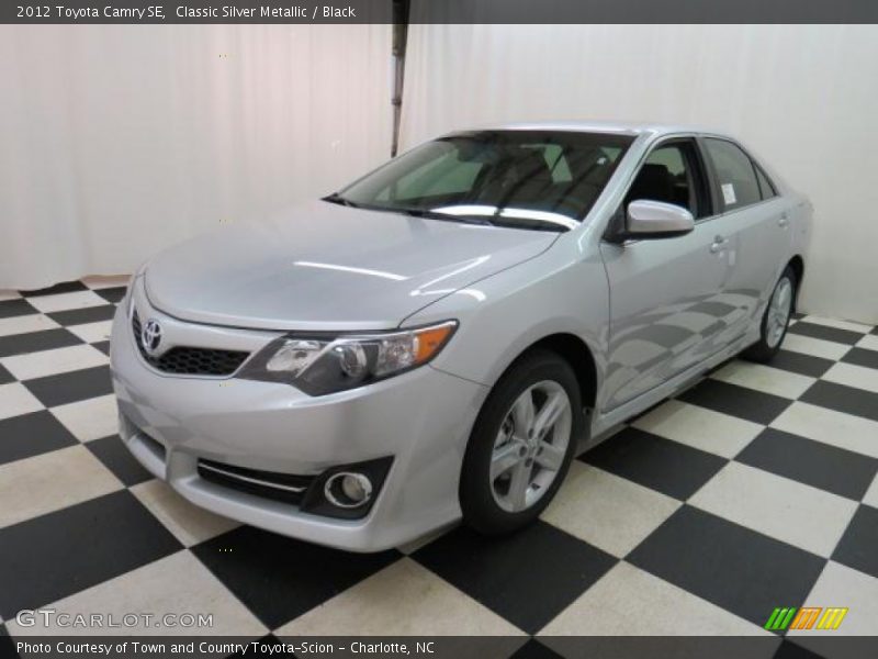 Classic Silver Metallic / Black 2012 Toyota Camry SE