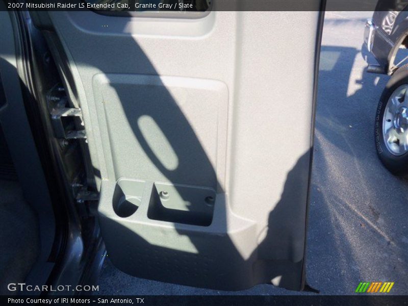 Granite Gray / Slate 2007 Mitsubishi Raider LS Extended Cab