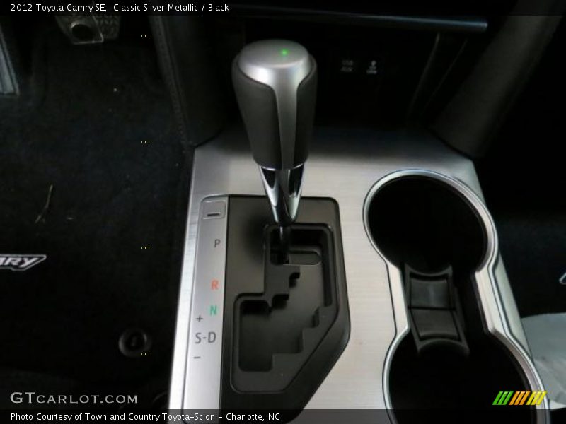 Classic Silver Metallic / Black 2012 Toyota Camry SE