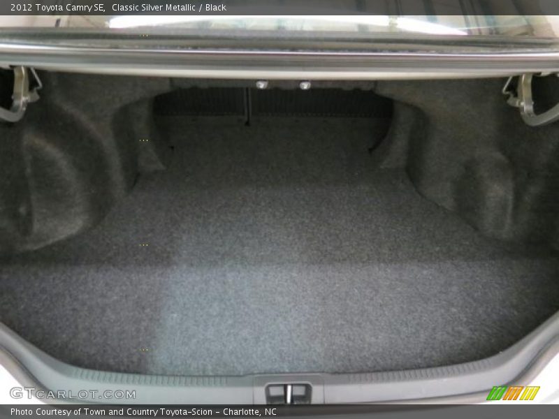 Classic Silver Metallic / Black 2012 Toyota Camry SE