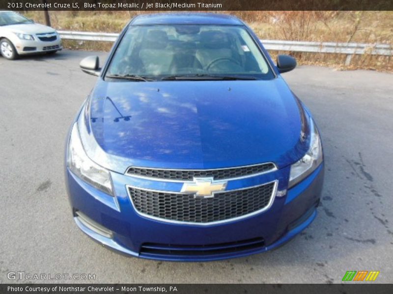 Blue Topaz Metallic / Jet Black/Medium Titanium 2013 Chevrolet Cruze LS
