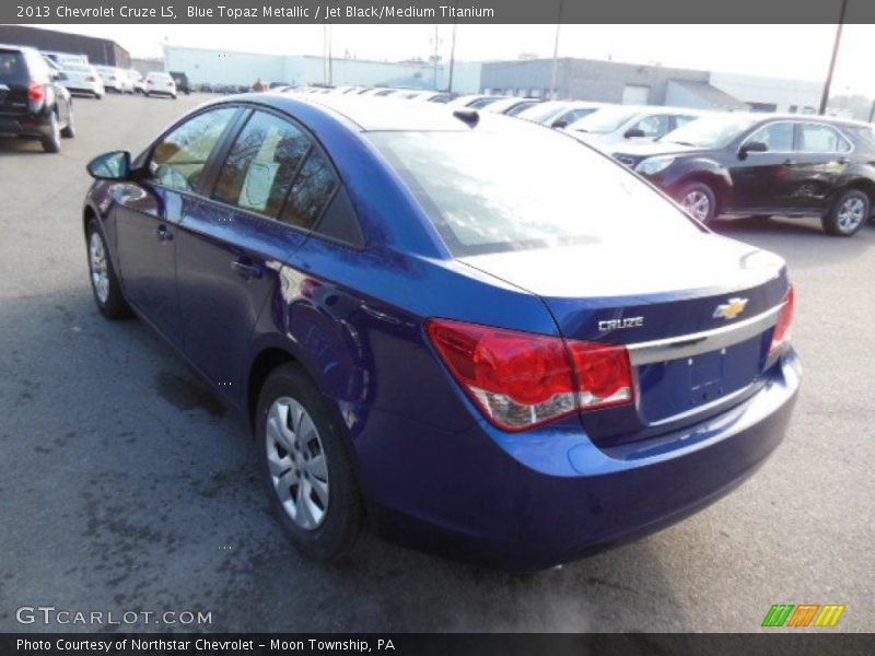 Blue Topaz Metallic / Jet Black/Medium Titanium 2013 Chevrolet Cruze LS