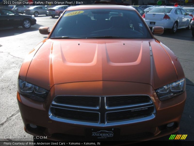 Toxic Orange Pearl / Black 2011 Dodge Charger Rallye