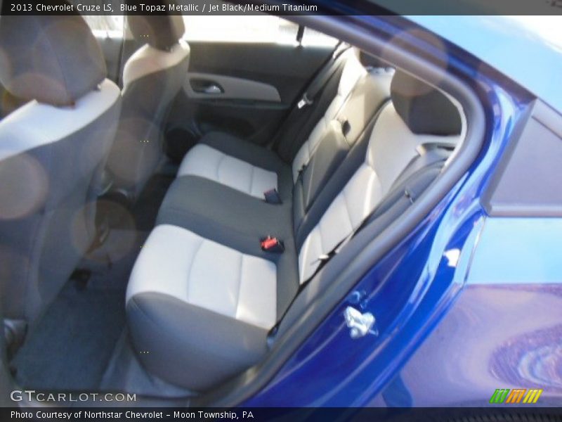 Blue Topaz Metallic / Jet Black/Medium Titanium 2013 Chevrolet Cruze LS
